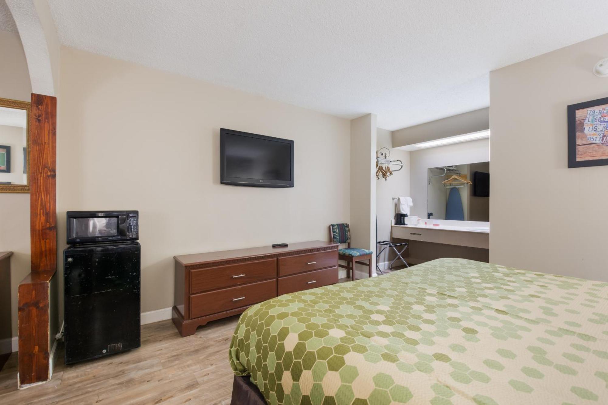 Econo Lodge Inn&Suites East Knoxville Esterno foto