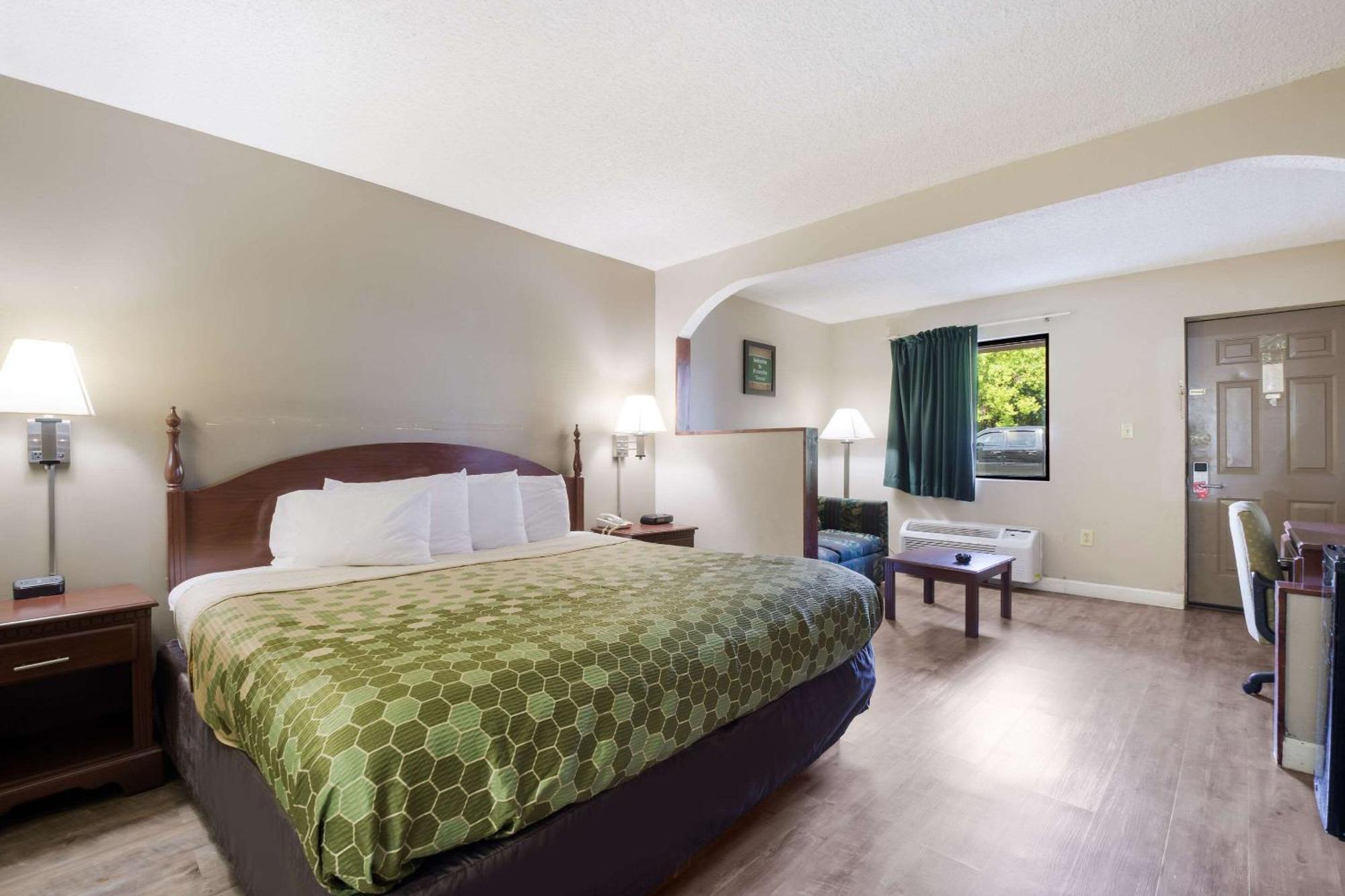 Econo Lodge Inn&Suites East Knoxville Esterno foto