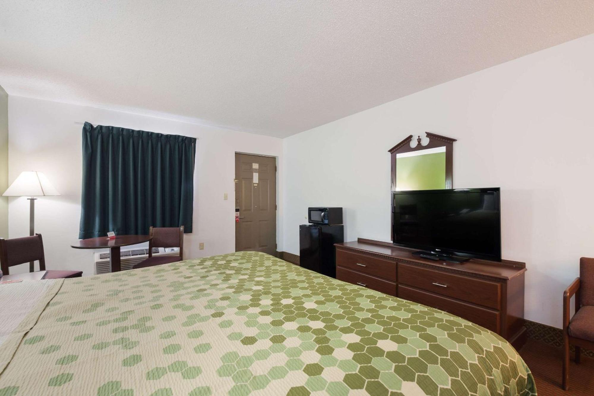 Econo Lodge Inn&Suites East Knoxville Esterno foto